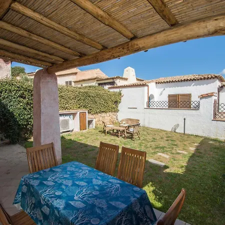 Villa Con Giardino 400 Mt Dalla